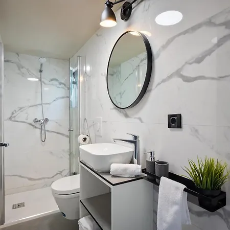 Grota Premium & Апартаменты *