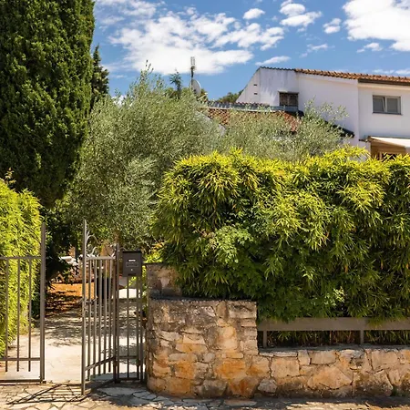 Grota Premium & * Пореч