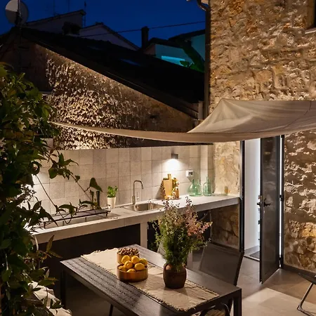 Grota Premium & Apartman Porec