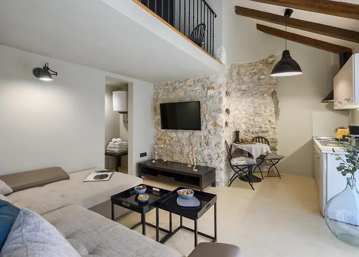 Grota Premium Apartment&room
