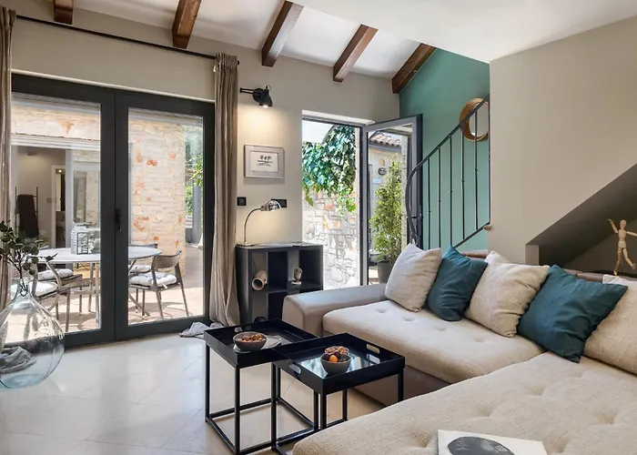 Grota Premium & 아파트 *