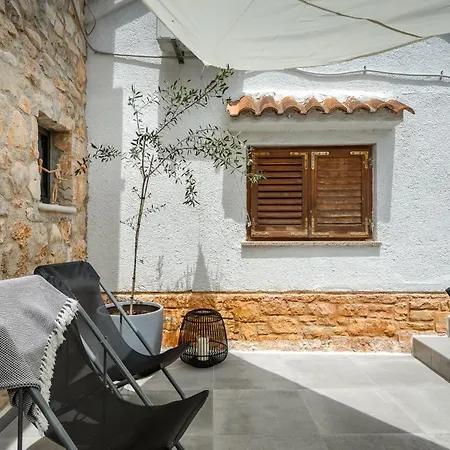 Lejlighed Grota Premium & *